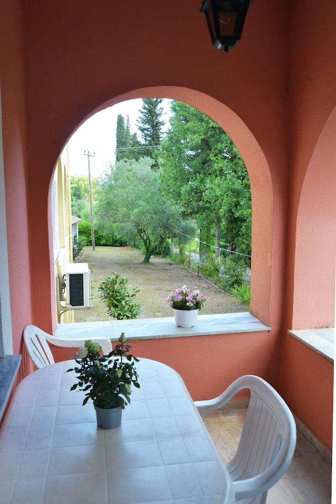 Joanna Apartments Kontokali Buitenkant foto